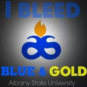 Meet your Posher, Tonya